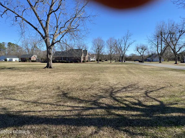 Lot #41 Pecan Avenue, Lake Waccamaw, NC 28450