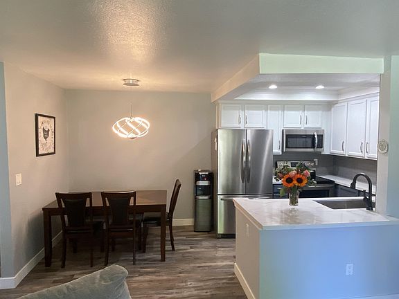 3rd image of 432 Edgehill Ln Unit 139