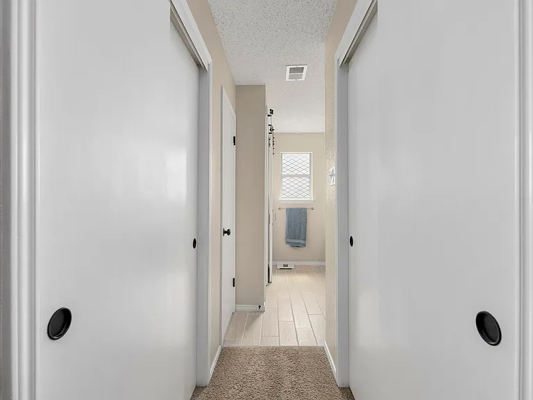 7306 Park Trl W — Photo 22
