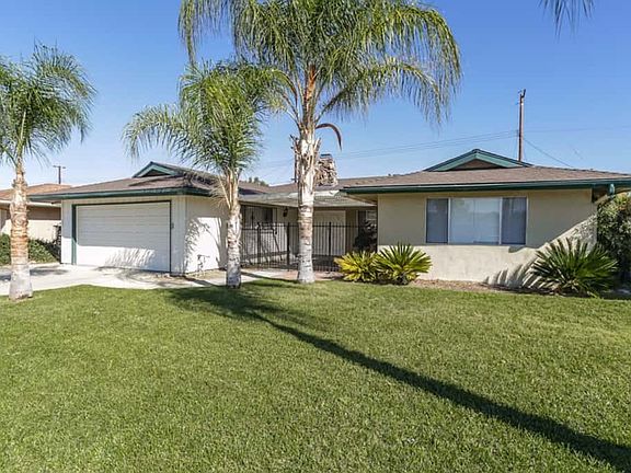 2nd image of 480 S Tahquitz Ave