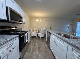 Taylor Pointe Apartments