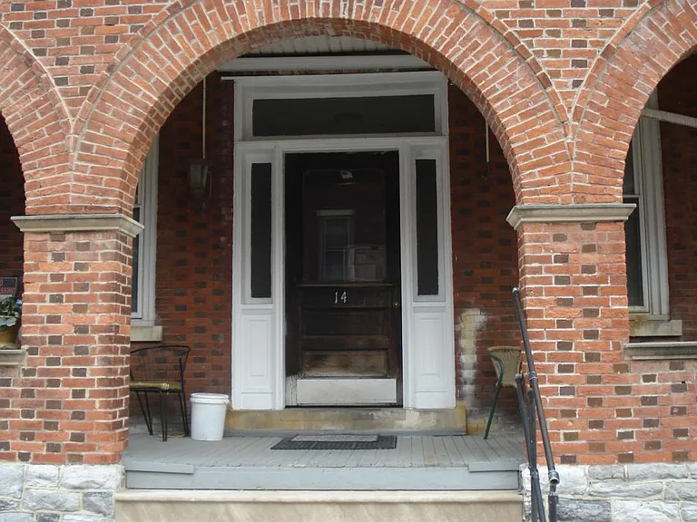 14 E Market St #6 — Photo 1