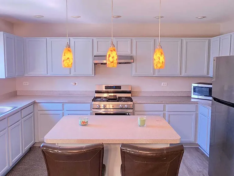 2416 Boxwood Ln — Photo 8