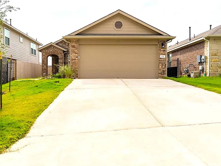 104 Sandhill Piper St — Photo 1