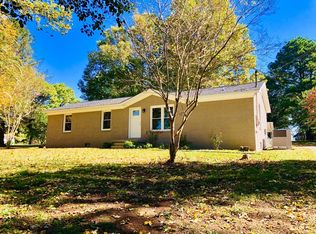 2547 Zion Rd, Columbia, TN 38401