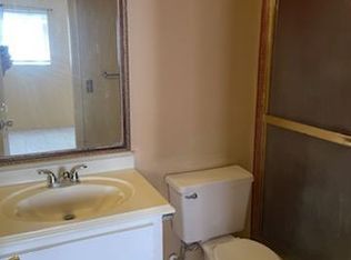 745 E Rosewood Ln #745, Tavares, FL 32778