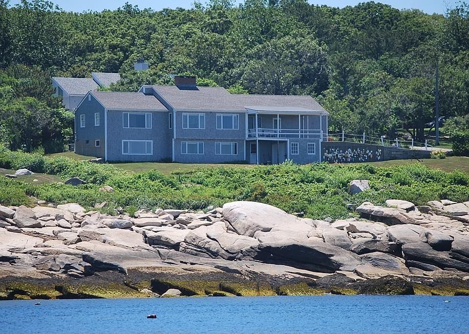 1st image of 1 Cedar Ave