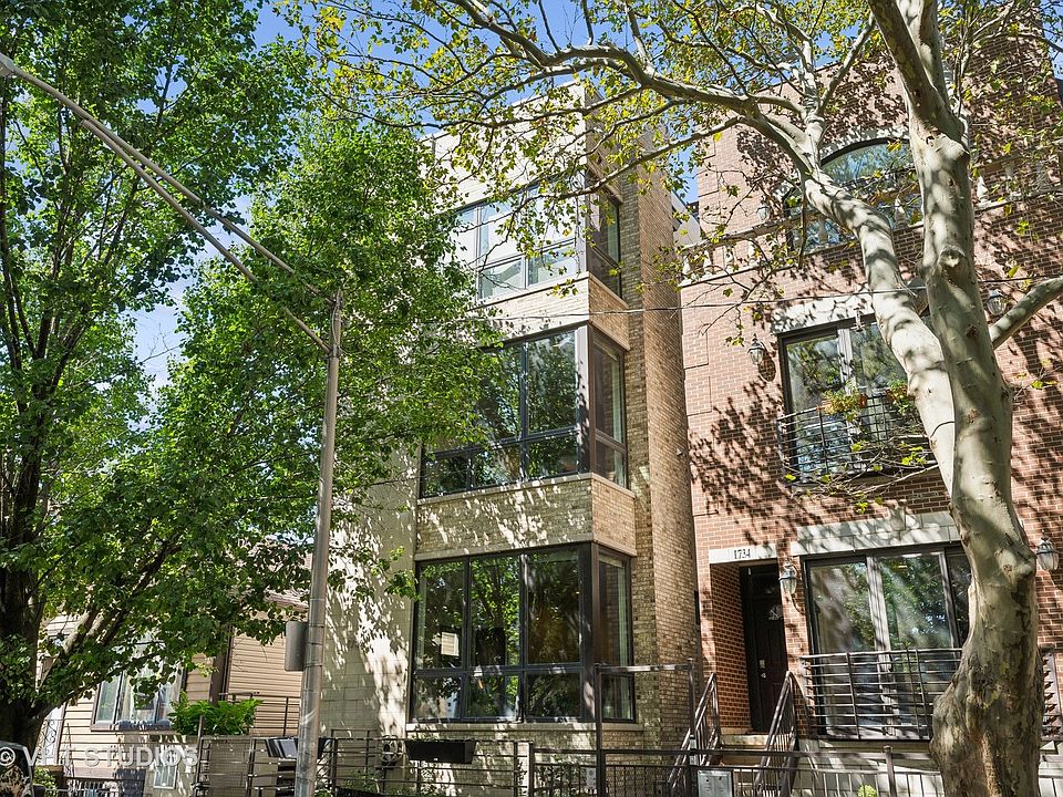 1st image of 1736 W Le Moyne St #2