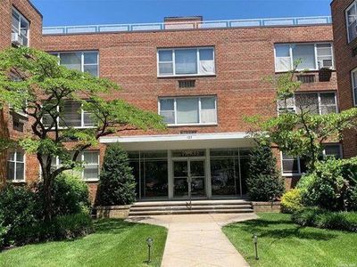 125 Main Street #3R, Port Washington, NY, 11050