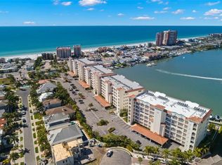 17717 Gulf Blvd APT 606, Redington Shores, FL 33708