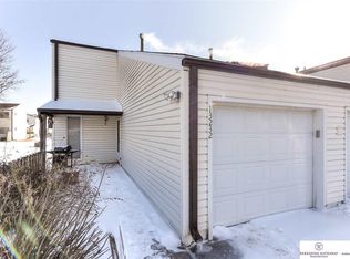 13232 Carpenter St, Omaha, NE 68138