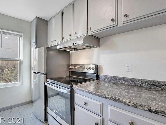 2nd image of 870 B Ave #801