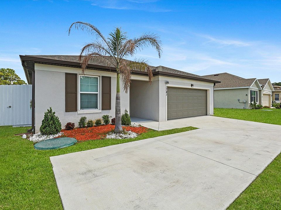 1st image of 1781 SW Del Rio Boulevard