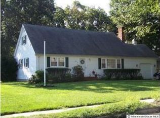 333 Twin Oaks Dr, Toms River, NJ