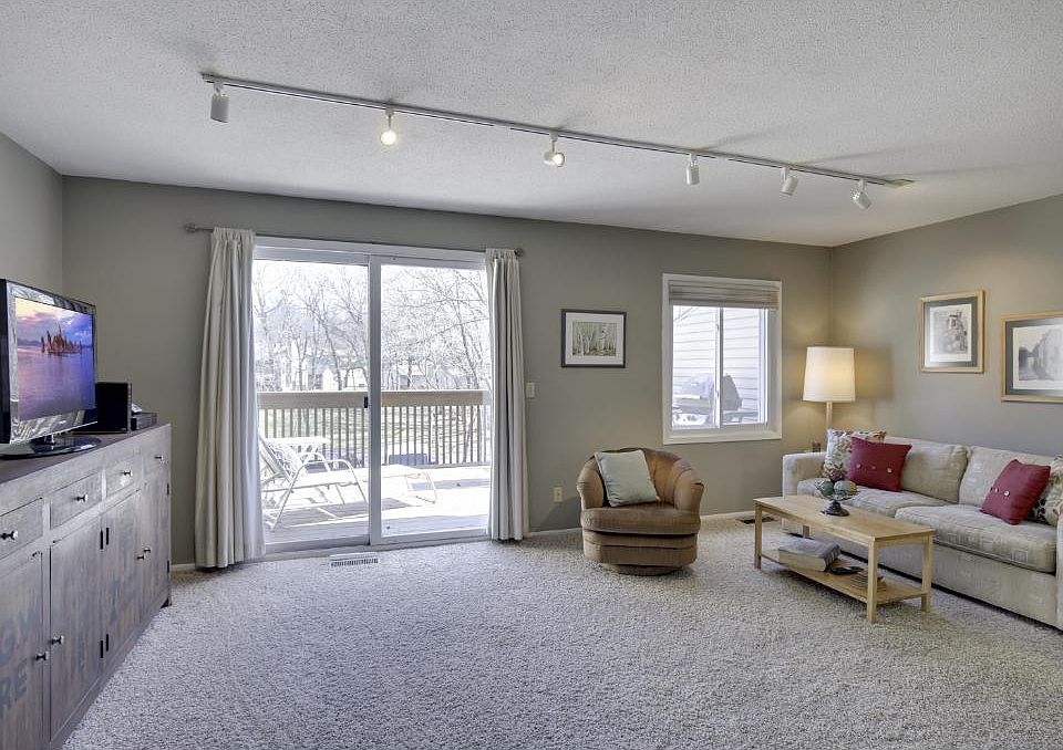 1st image of 141 River Woods Ln