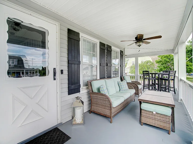 301 Atlantic Ave — Photo 4