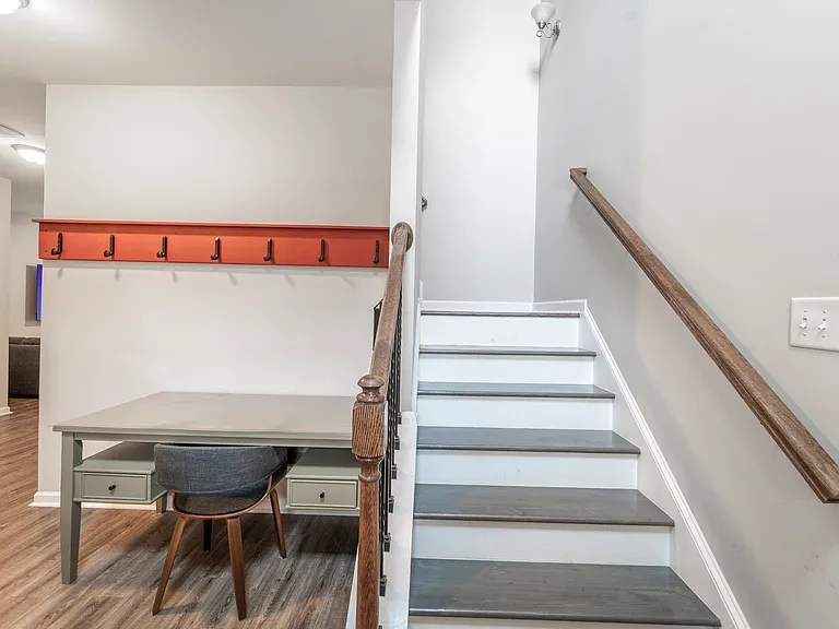 231 Claudia Dr — Photo 17
