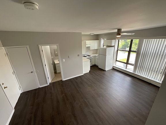 4th image of 6450 S Kenwood Ave APT 211