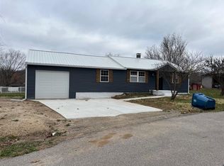 709 Bonnie St, Potosi, MO 63664