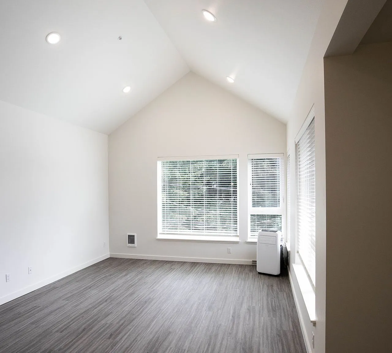 The Easterly Apartment Homes — Photo 4