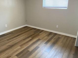 3910 Thomas Rd SW #F, Huntsville, AL 35805