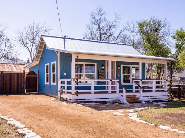 509 Robinson Ave N, Kerrville, TX 78028