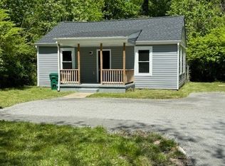 1550 Graves Rd, Sandston, VA 23150