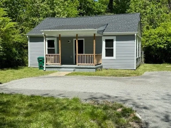 1550 Graves Rd, Sandston, VA 23150