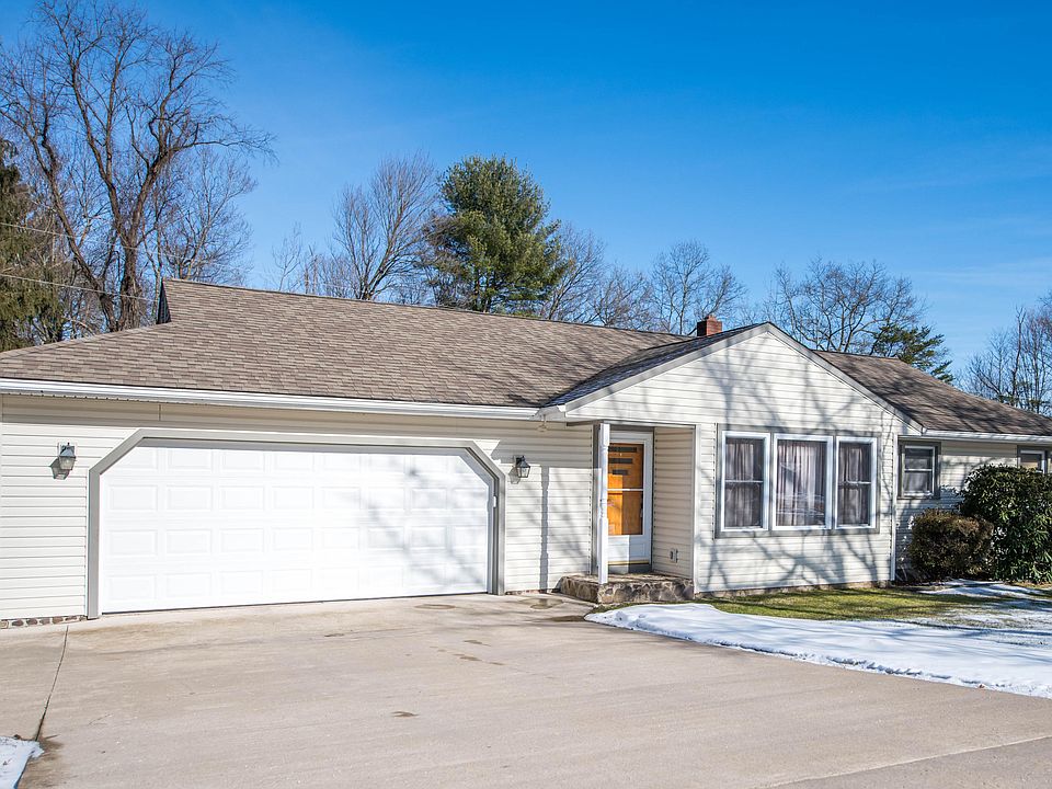 24 Greenhill Dr, Lock Haven, PA 17745 Zillow