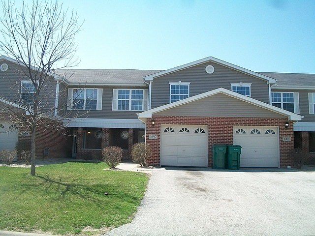 1st image of 1897 Stonegate Dr