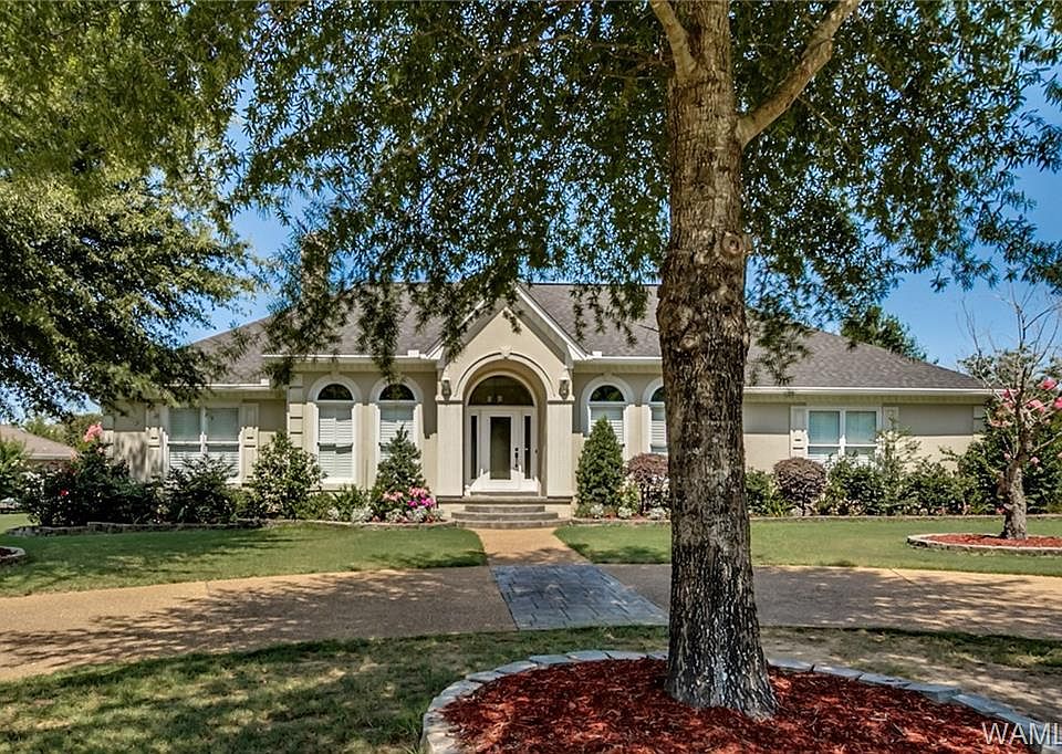 1st image of 634 Homestead Ln
