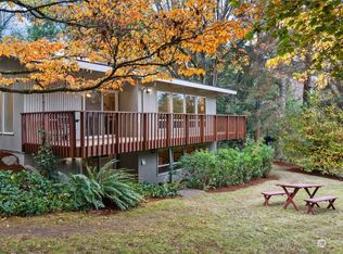 19465 Marine View Dr SW, Normandy Park, WA 98166