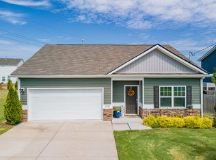 2205 Zeva Cir, Columbia, TN 38401