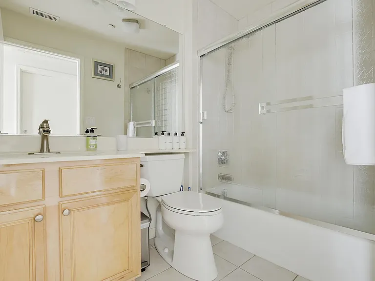 615 Arcadia Ter #101 — Photo 9