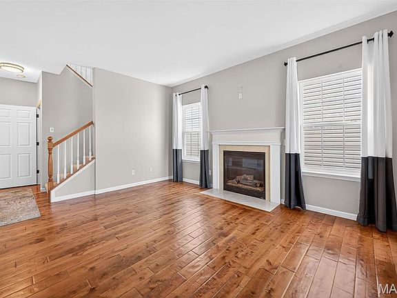 4th image of 714 Waler Dr