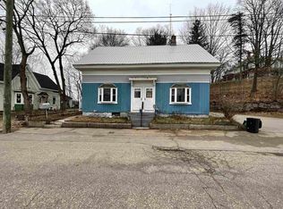 18 Harrison St, Laconia, NH 03246