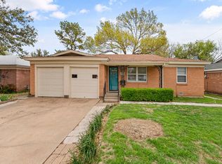 2016 Elton Rd, Haltom City, TX 76117