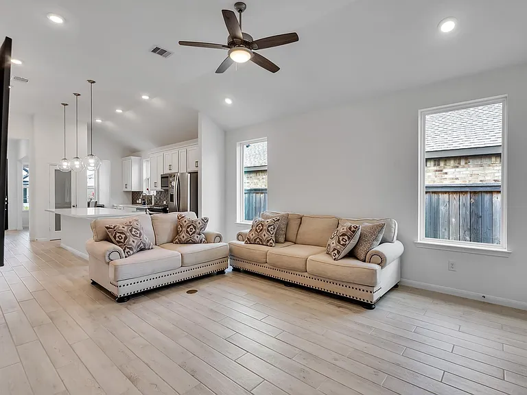 21143 Austin Chalk Dr — Photo 13