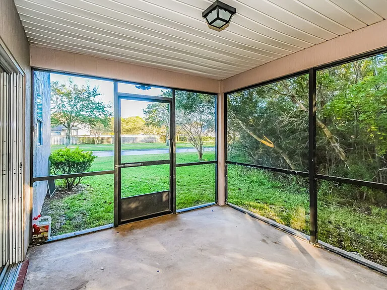 801 Crystal Spring Way St — Photo 10