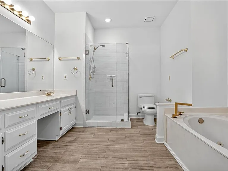 10825 Pinewalk Forest Cir — Photo 10