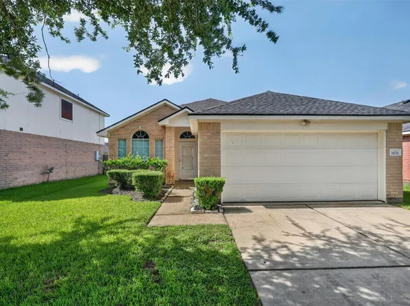 3838 Saint Simon Manor Dr, Houston, TX 77047