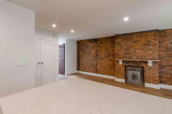 Rented by RES New York | media 14