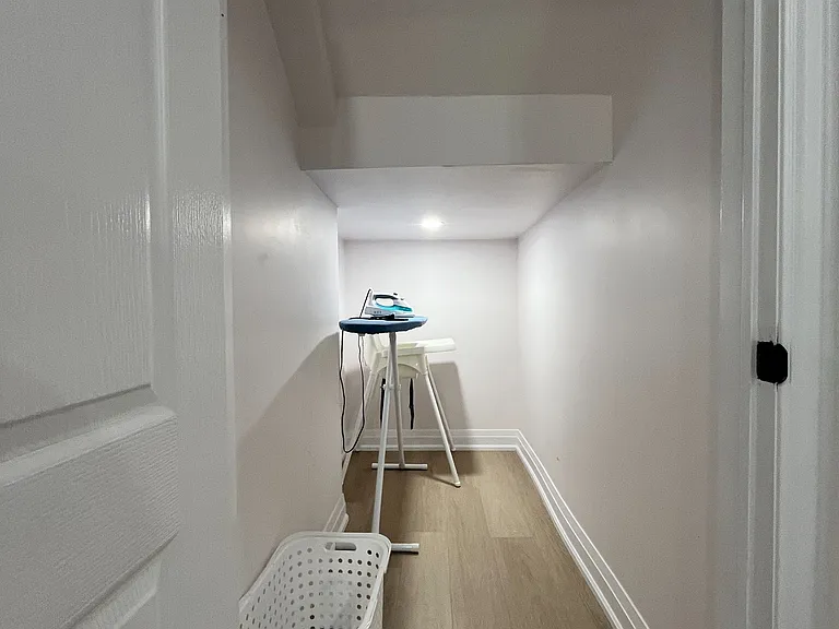 43 Claridge Cres — Photo 16