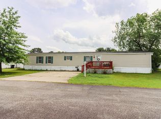 1037 Manor Ln, Conway, SC 29526