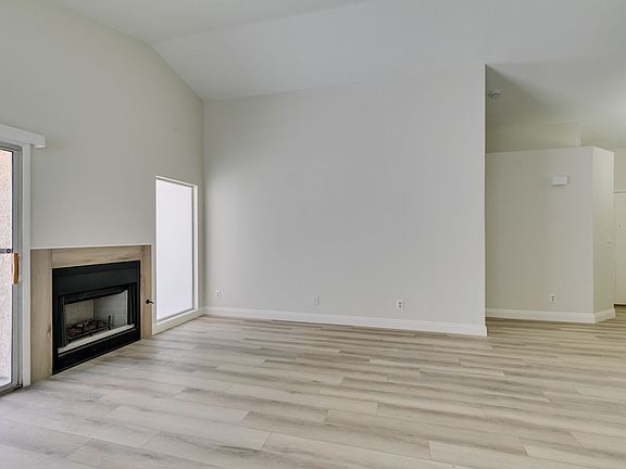 5th image of 8664 Buttercreek Way