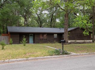 7610 SW 3rd Pl, Gainesville, FL 32607