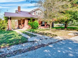 481 McGhee St, Jellico, TN 37762