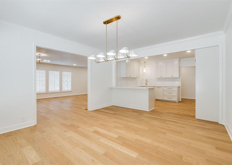 1st image of 6345 Glenbrook Ct