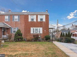 520 Greenview Ln, Havertown, PA 19083