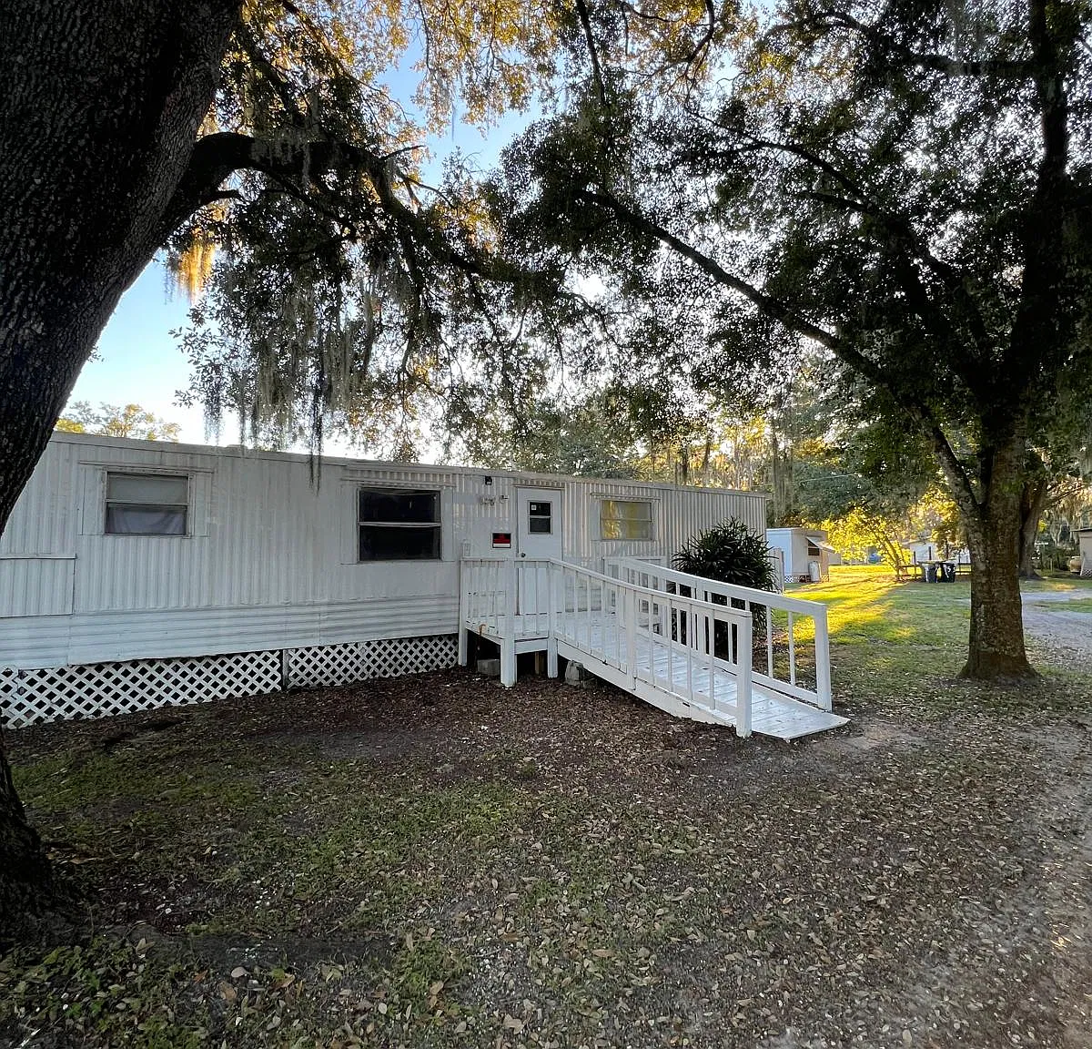 2 bed, 600 sqft, $1,200 — Photo 2